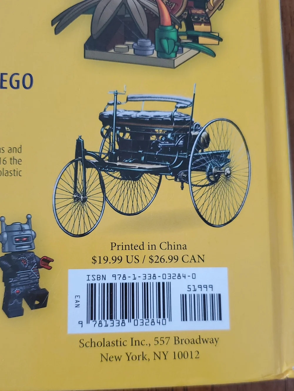 LEGO Factastic Book – White, Red, Yellow, Blue, Green, Purple